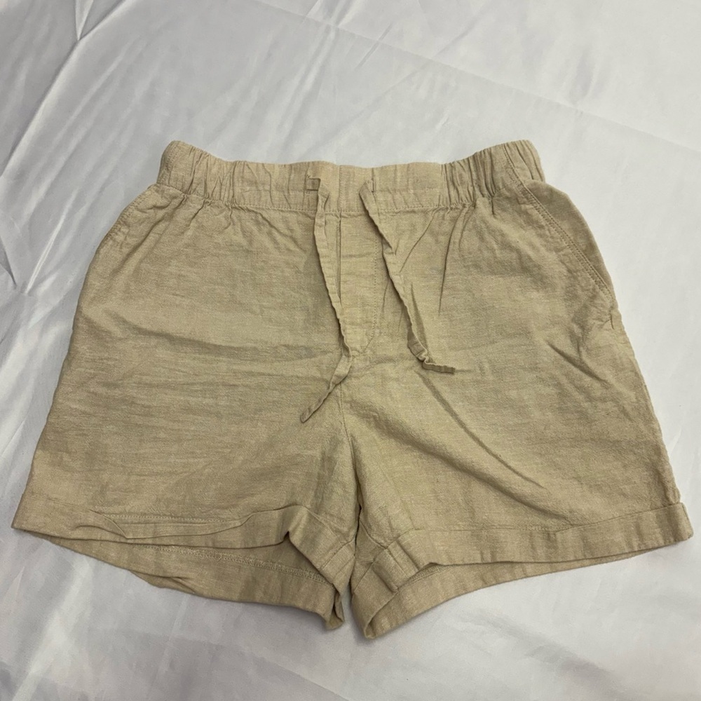 Uni Qlo Women’s Medium Linen Cotton Blend Shorts Khaki Mid Rise Pockets Hi Waist